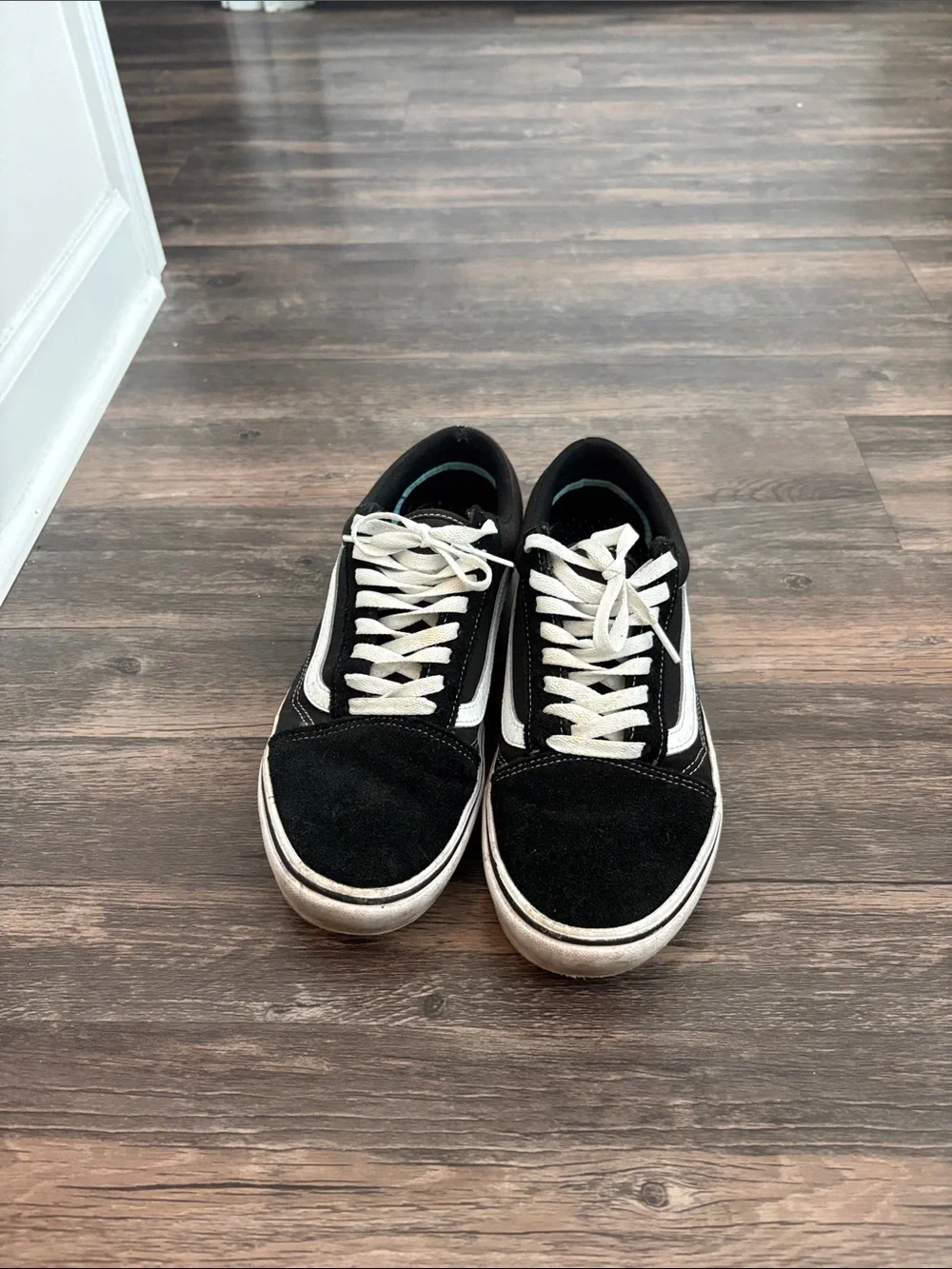 Vans Black and White Low-Top Skate Sneakers - Men